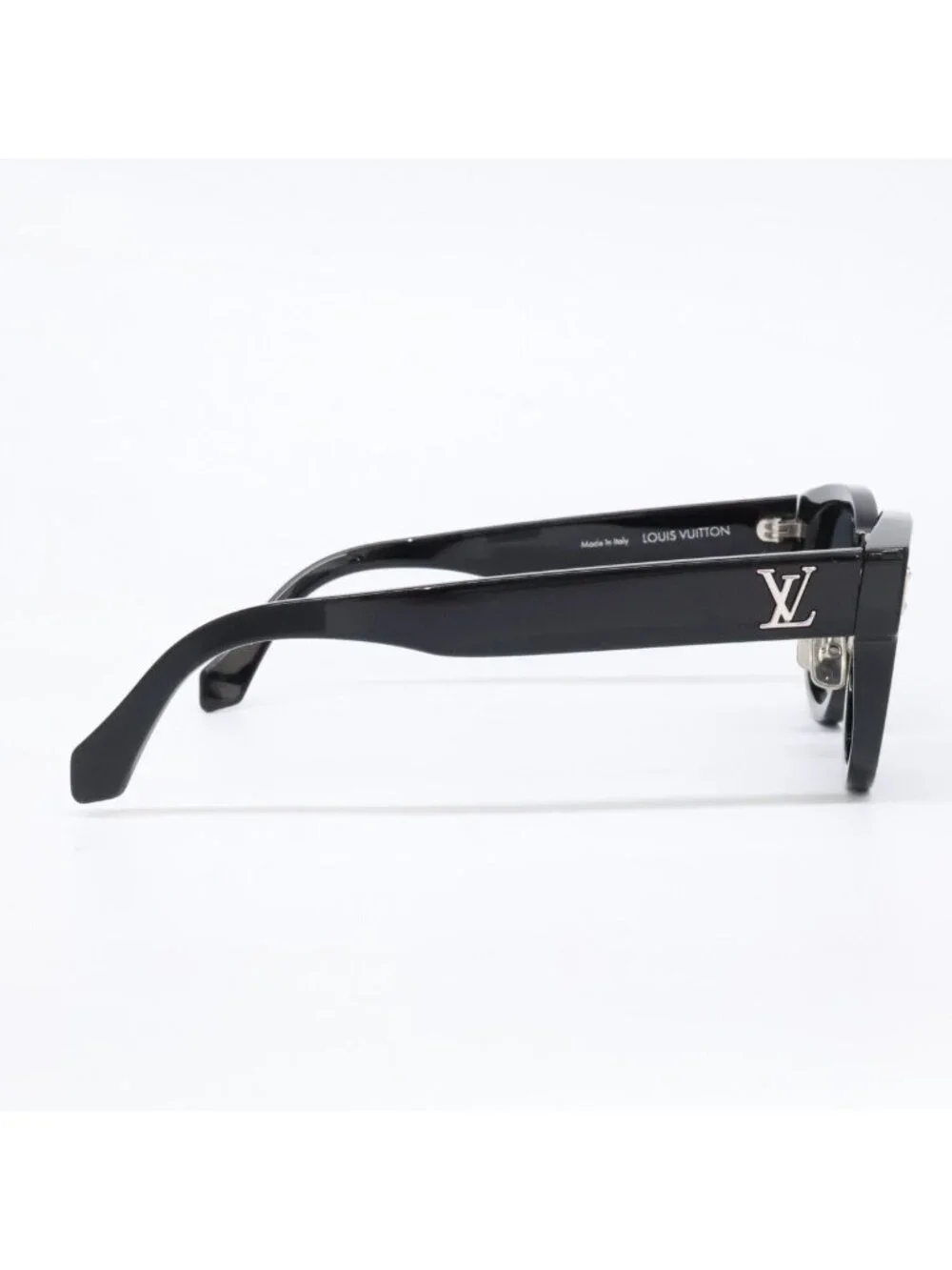 Louis Vuitton Vintage LV Confidence Round Eyewear